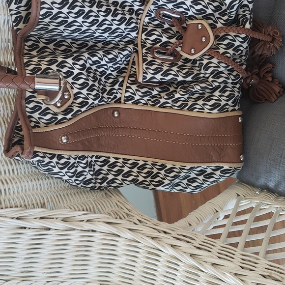 Steven by Steve Madden Large Bag - Picture 5 of 10